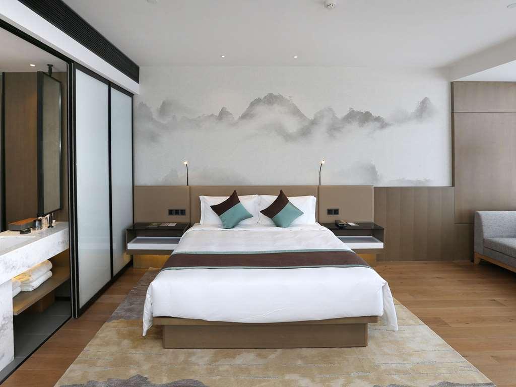 Novotel Deqing Pokoj fotografie